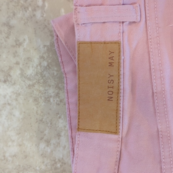 Pants - Picture 2 of 5